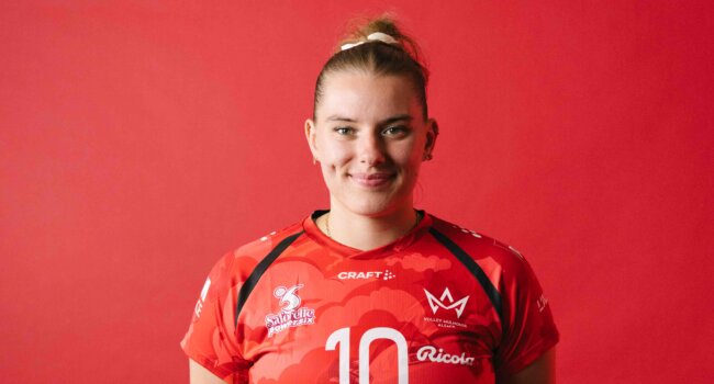 10 - Enora DANARD-SELOSSE