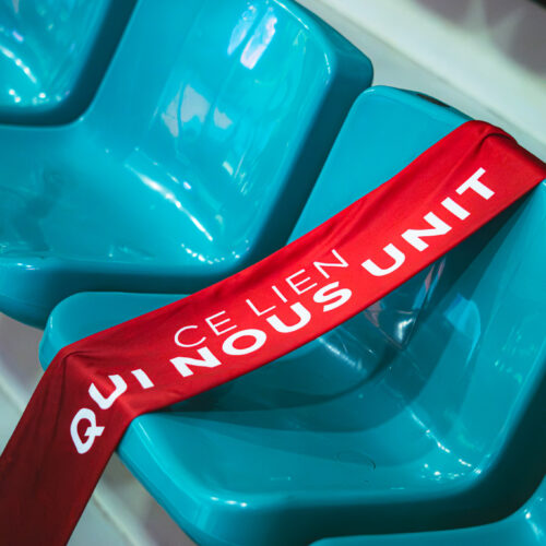 ECHARPE - CE LIEN QUI NOUS UNIT !